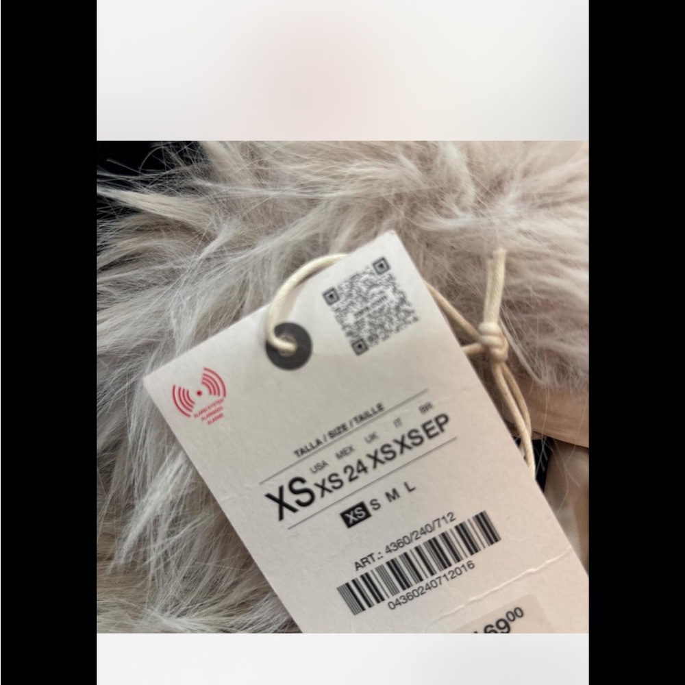 ZARA Cream Faux Fur Teddy Jacket - Picture 7 of 7